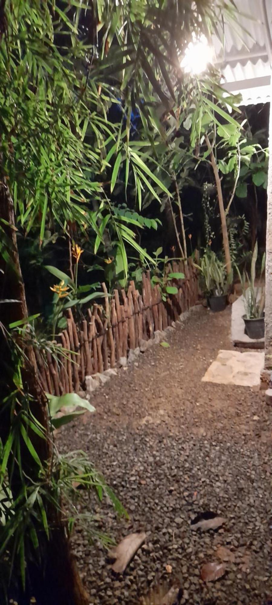 Linu Homestay Dikwella Extérieur photo