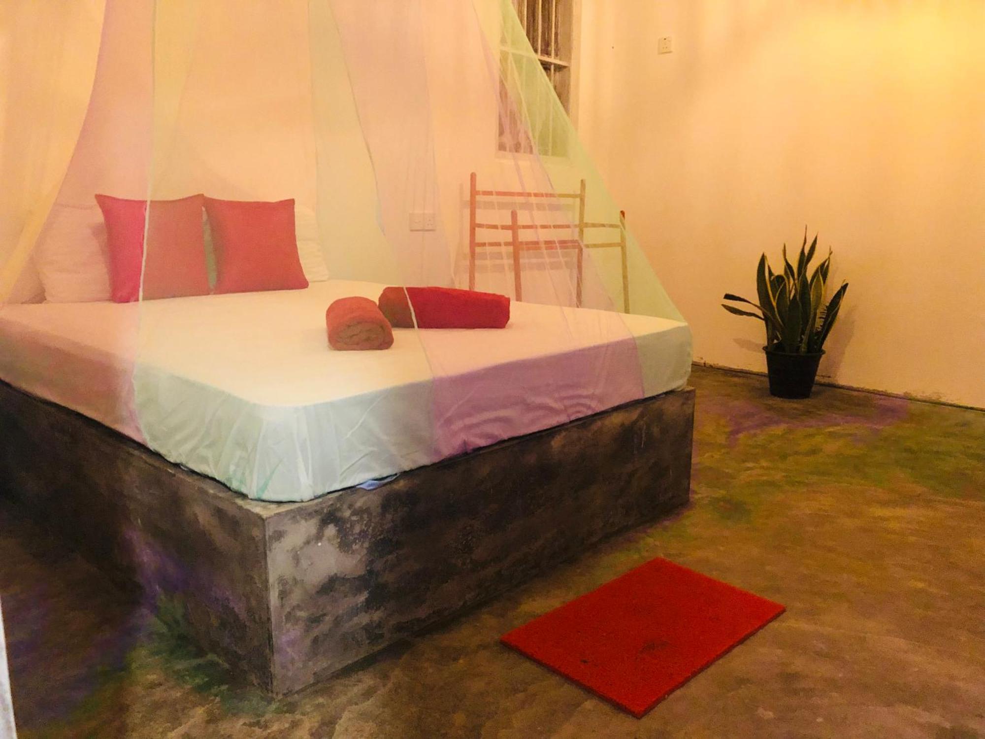 Linu Homestay Dikwella Extérieur photo